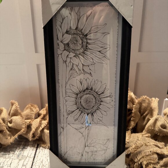 Sunflower Sketch Framed print - Picture 1 of 1